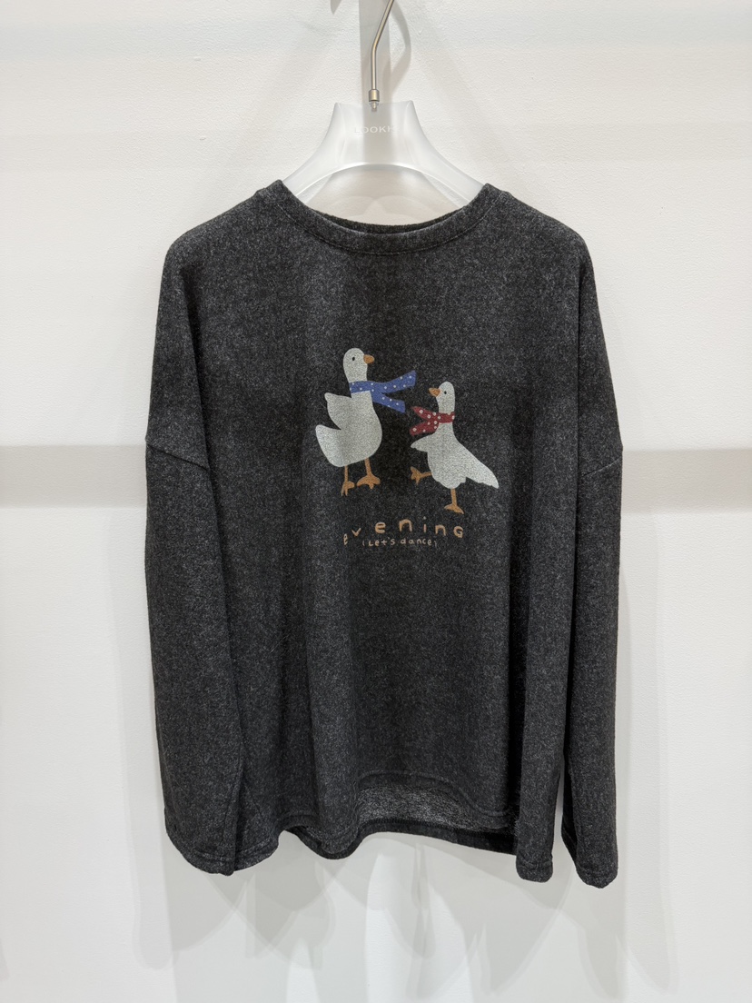 LOOKK韓國直郵㊣女裝新款職業人氣推薦休閑熱賣時尚長袖T恤鴨LOOKK長袖T恤圖色2