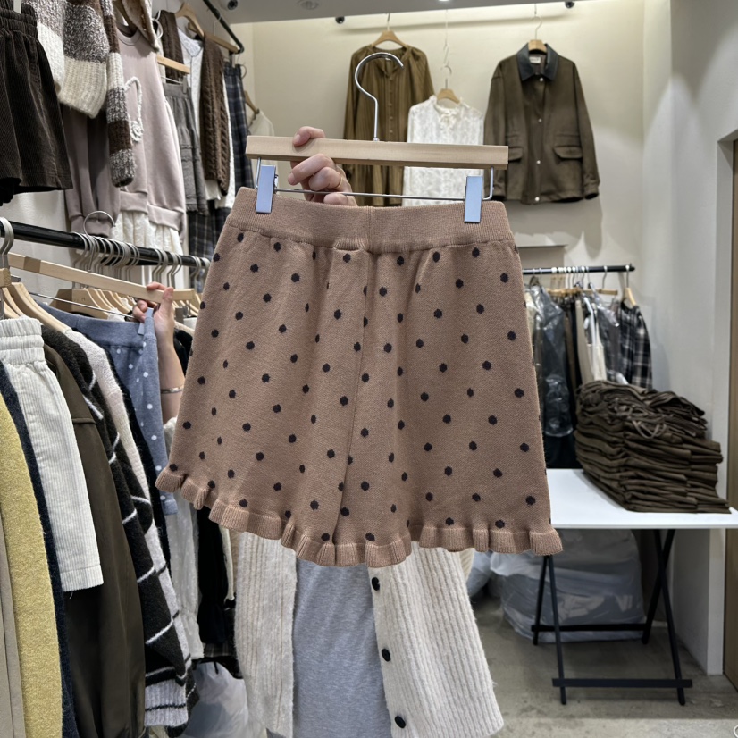 HOLYBANANA東大門㊣實拍女裝新品25秋冬熱賣推薦人氣職業短褲groovy.H/HOLYBANANA短褲