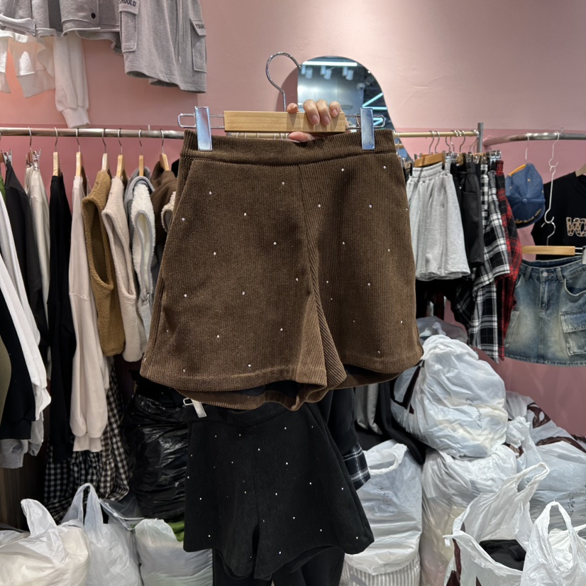 K STORY東大門㊣直郵女裝新品熱賣休閑職業真品短褲燈芯絨K STORY短褲圖色1