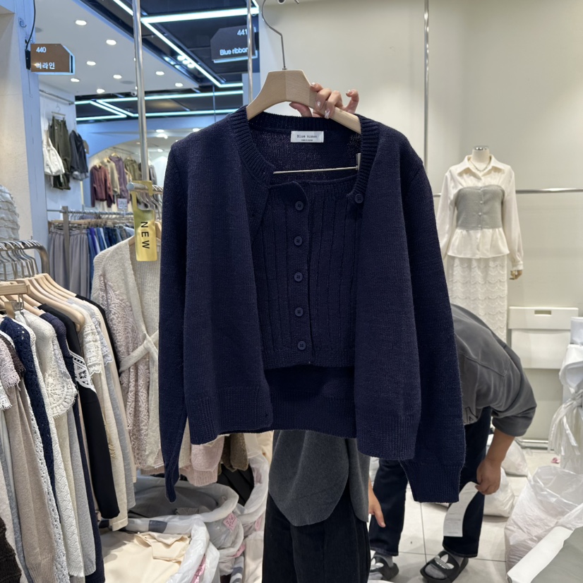 BLUE RIBBON韓國代購㊣女裝新款人氣真品時尚推薦休閑套裝BLUE RIBBON套裝圖色2