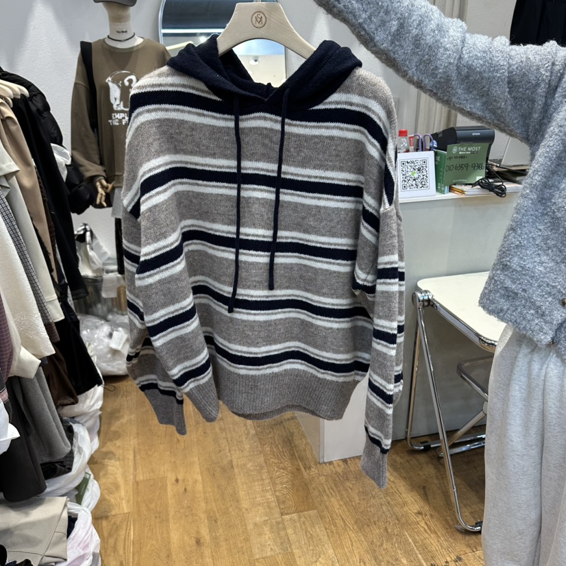 THE MOST-Q韓國代購㊣女裝新品熱賣25秋冬休閑時尚推薦衛衣THE MOST衛衣圖色2