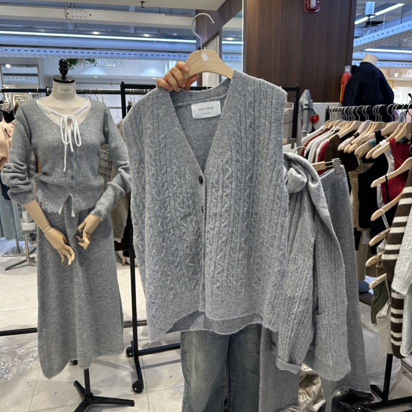 DREAM GIRIS東大門㊣實拍女士新品熱賣真品套裝三件套連帽衫DREAM GIRIS/HOT PLACE_ISSUE套裝