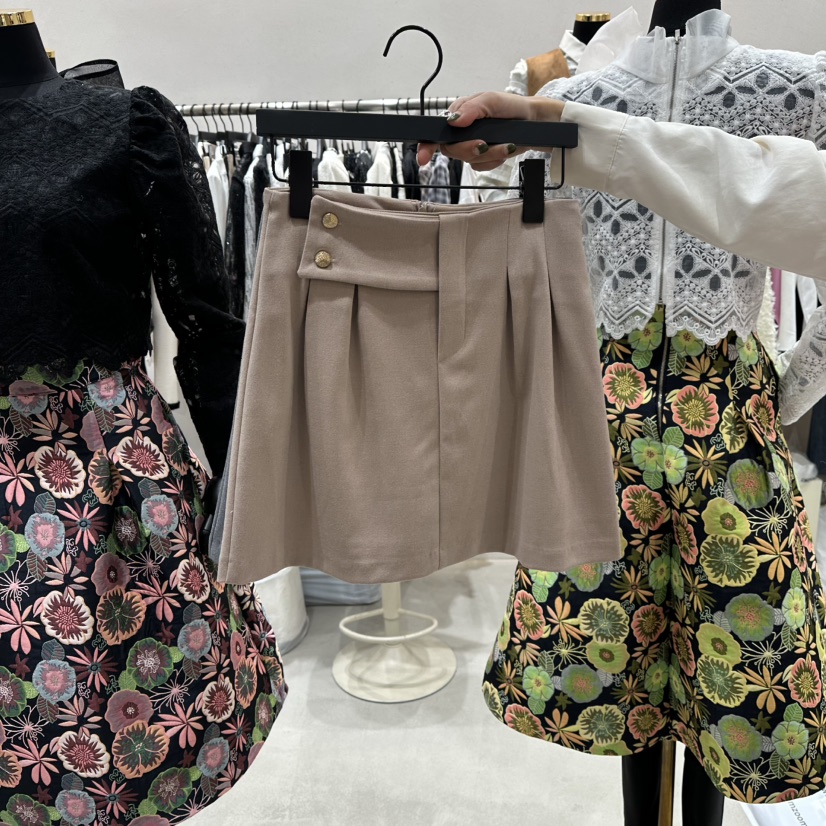 LOTTIMO東大門㊣代購女裝新款熱賣職業推薦真品人氣時尚短裙LOTTIMO短裙圖色1