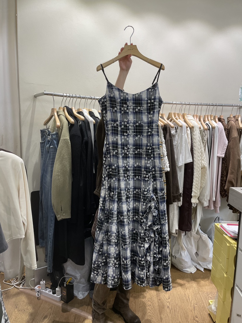 AUVERFIT韓國代購㊣女裝新品推薦熱賣人氣真品休閑時尚連衣裙AUVERFIT連衣裙圖色3藍色