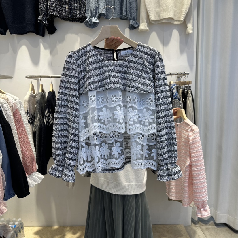 LADYBUG+ADORABLE韓國代購㊣女裝新品人氣25秋冬襯衫蕾絲衫LADYBUG/Adorable襯衫/蕾絲衫圖色3