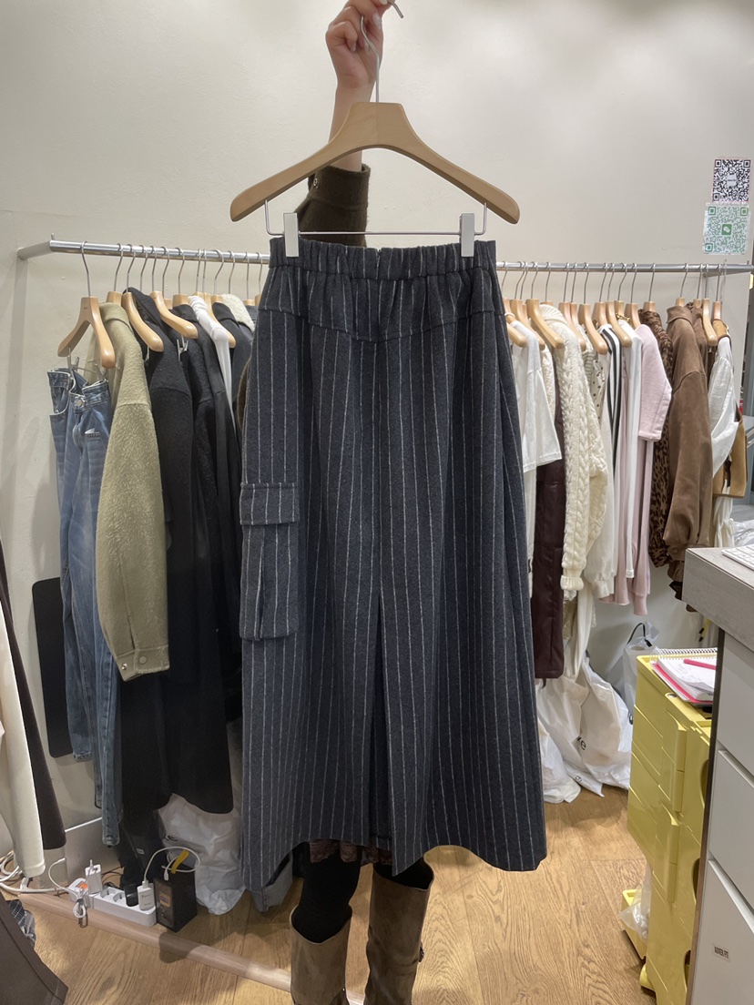 AUVERFIT東大門㊣實拍女裝新品職業真品人氣時尚休閑長裙羊毛AUVERFIT長裙