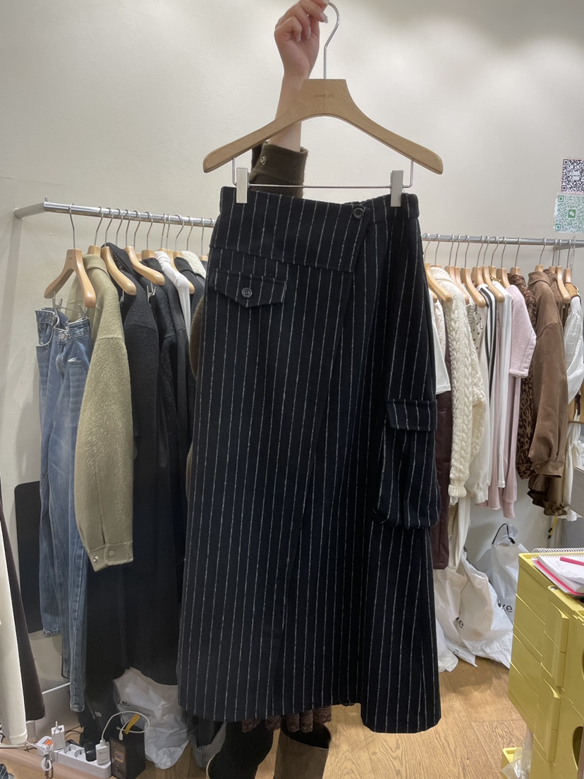 AUVERFIT東大門㊣實拍女裝新品職業真品人氣時尚休閑長裙羊毛AUVERFIT長裙圖色3黑色