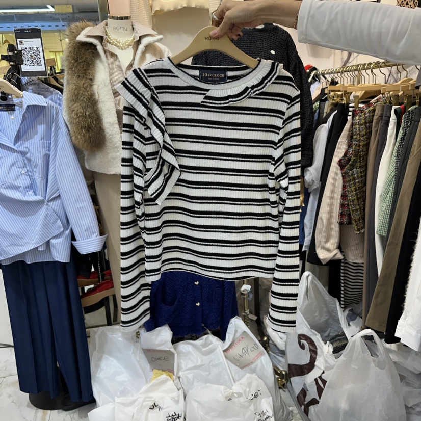 BUTTU韓國代購㊣女裝新品真品職業25秋冬推薦熱賣時尚長袖T恤10 O CLOCK/Buttu長袖T恤圖色2