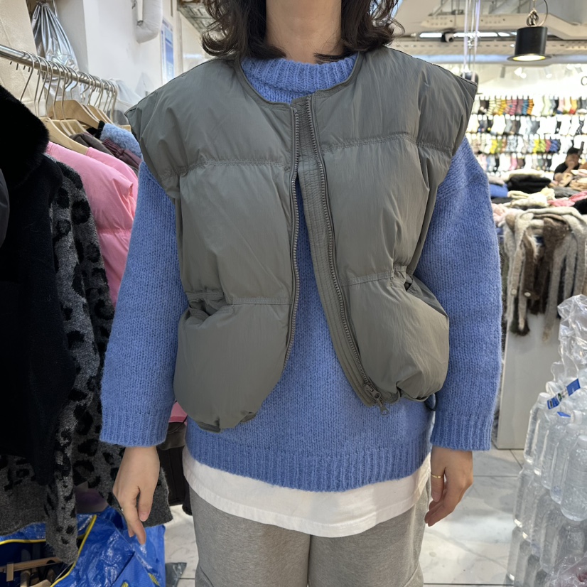 AKRA BY ART東大門㊣代購女裝新款人氣25秋冬馬甲不含內搭鴨絨AKRA BY ART馬甲圖色2