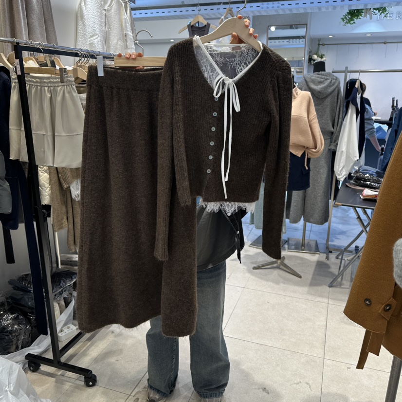 DREAM GIRIS韓國代購㊣女士新品人氣套裝三件套套裝蕾絲雙層開衫DREAM GIRIS/HOT PLACE_ISSUE套裝圖色2