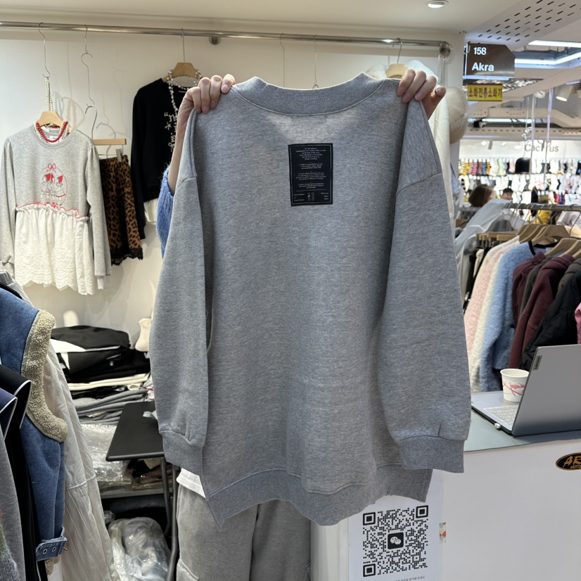 AKRA BY ART東大門㊣直郵女裝新款熱賣人氣休閑職業衛衣V領AKRA BY ART衛衣