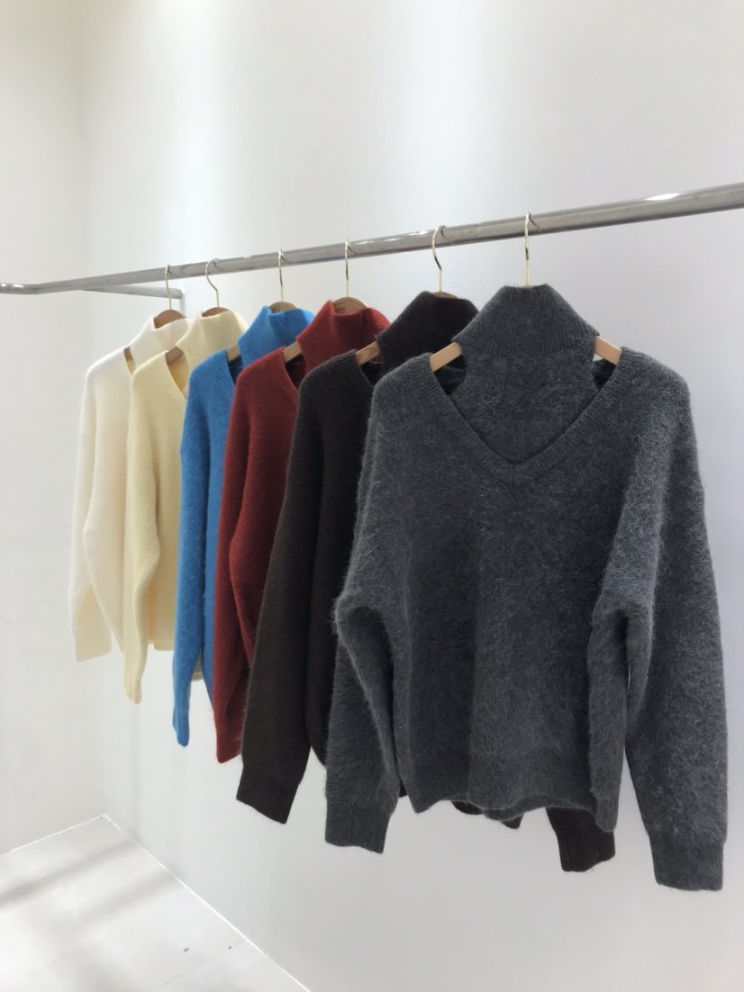 KC MARKET東大門㊣直郵女裝新款真品時尚25秋冬針織衫兔子KC MARKET針織衫