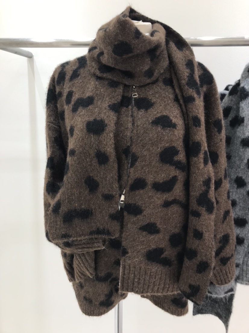 KC MARKET東大門㊣代購女裝新款休閑25秋冬時尚真品人氣套裝KC MARKET套裝