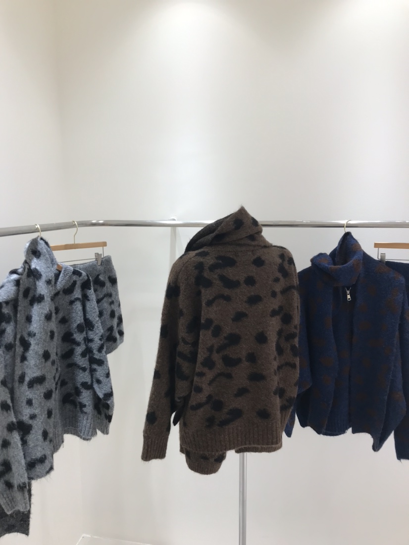 KC MARKET東大門㊣代購女裝新款休閑25秋冬時尚真品人氣套裝KC MARKET套裝