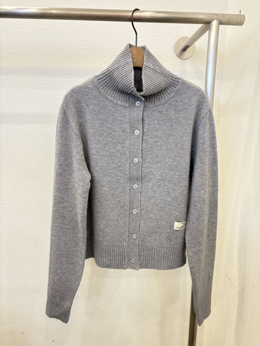 LUMIPLE韓國直郵㊣女裝新品推薦休閑真品人氣針織衫高領紐扣LUMIPLE針織衫圖色2