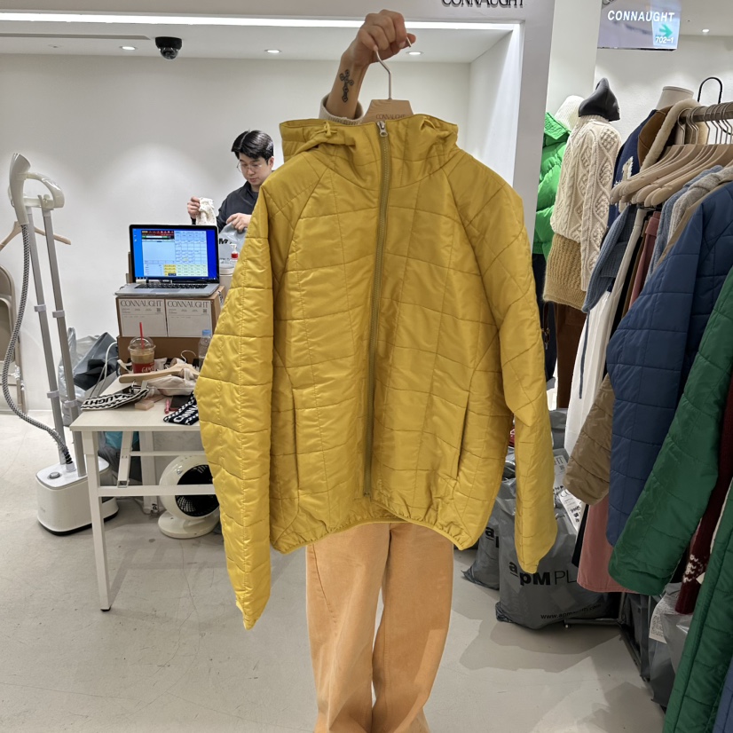 CONNAUGHT韓國代購㊣女士新款25秋冬職業時尚熱賣夾克絎縫羅紋CONNAUGHT夾克圖色1