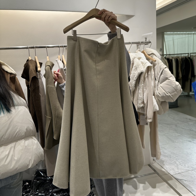 BLUEI-D韓國代購㊣女士新品人氣時尚熱賣推薦真品25秋冬長裙Blue i-d長裙