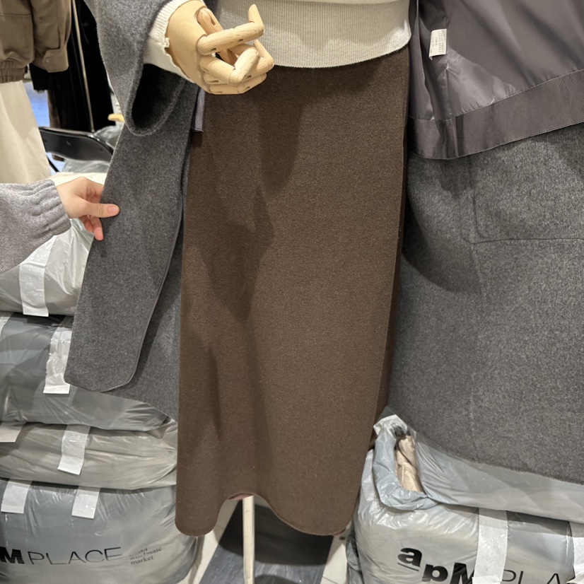 BLUEI-D韓國代購㊣女士新品人氣時尚熱賣推薦真品25秋冬長裙Blue i-d長裙圖色2