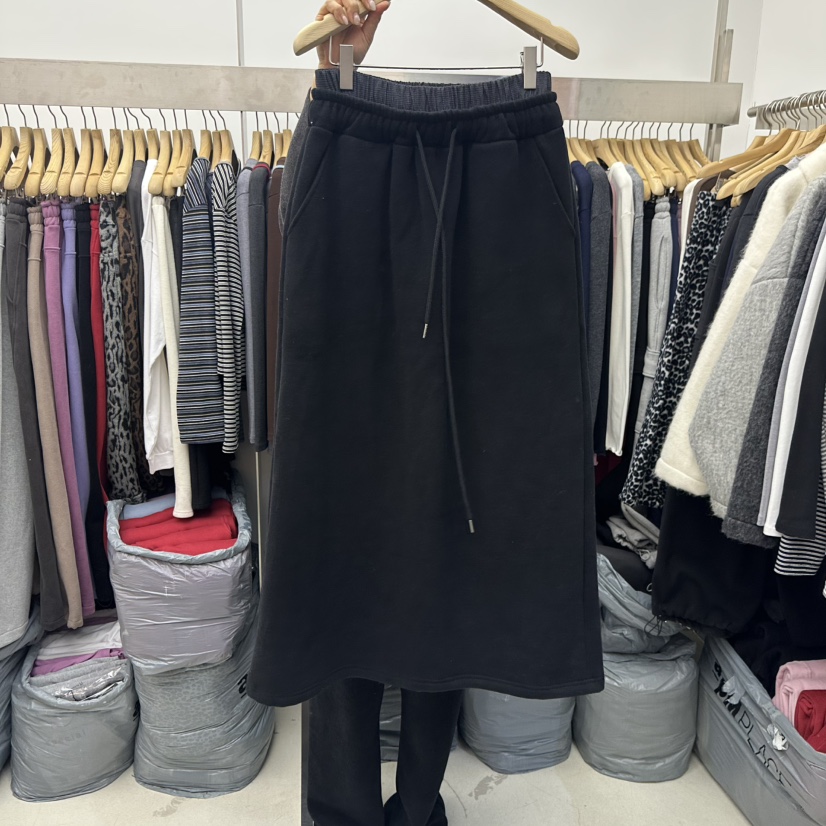 SPECIAL韓國代購㊣女士新款職業時尚推薦人氣真品25秋冬長裙加絨SPECIAL長裙圖色4黑色