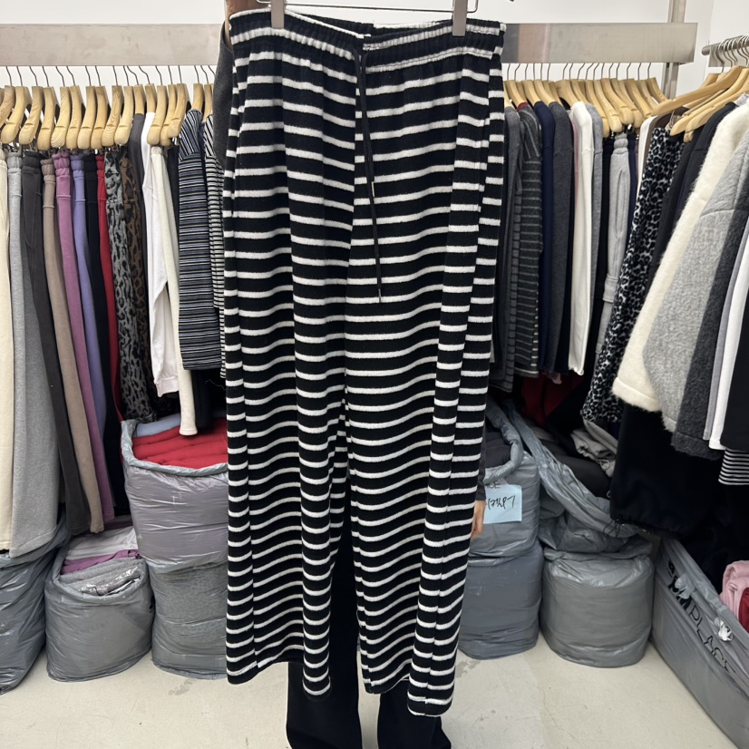 SPECIAL韓國代購㊣女士新品真品25秋冬時尚熱賣人氣休閑休閑褲SPECIAL休閑褲圖色1