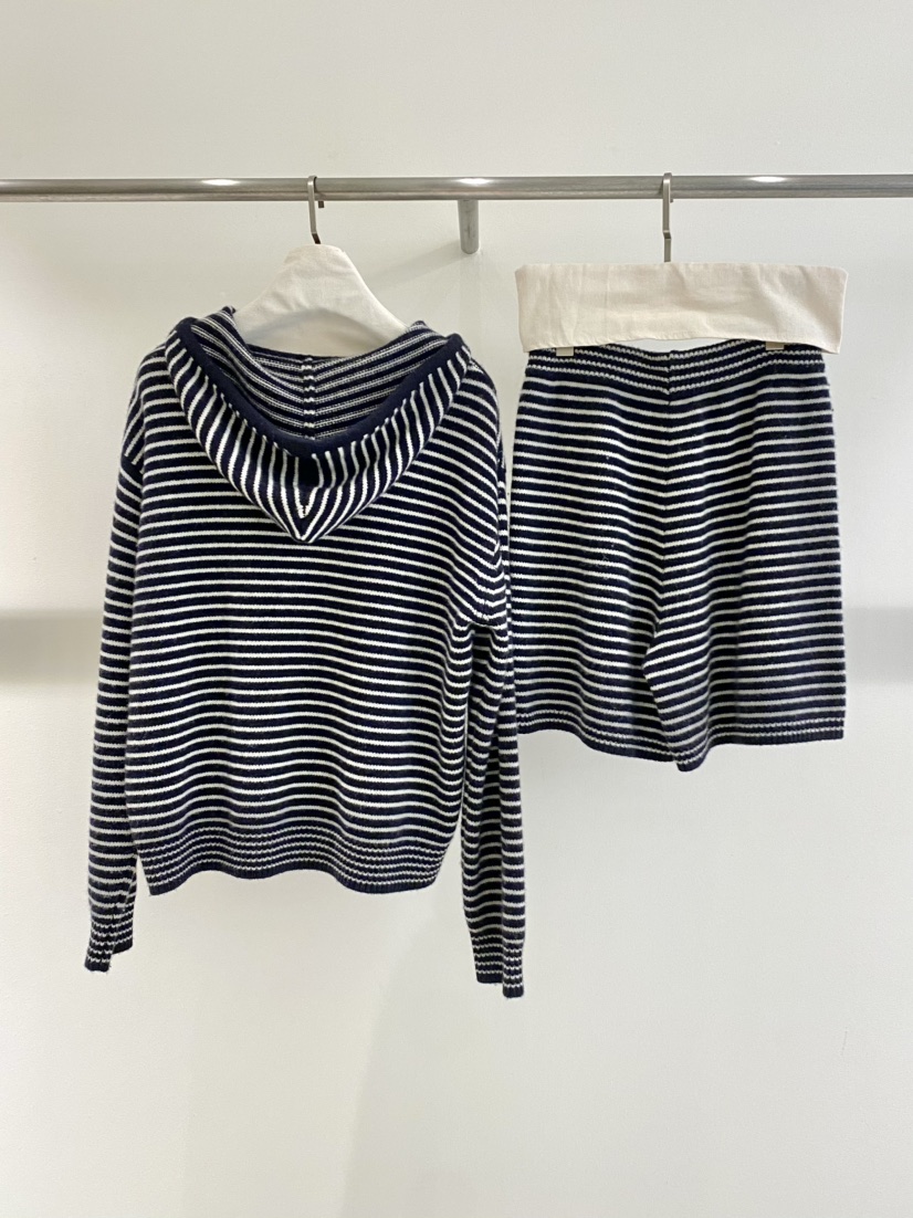 1968韓國代購㊣女裝新品人氣休閑真品套裝兩件套拉鏈套裝連帽1968/YEOUYA套裝