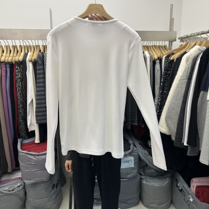 SPECIAL東大門㊣實拍女裝新款時尚真品熱賣人氣長袖T恤假兩件SPECIAL長袖T恤
