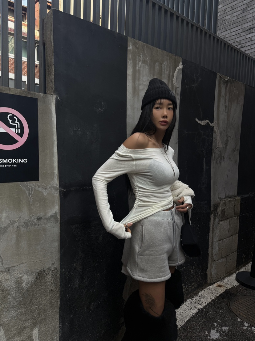 ABBEYLEE韓國代購㊣女士新品時尚25秋冬休閑職業人氣長袖T恤ABBEYLEE長袖T恤