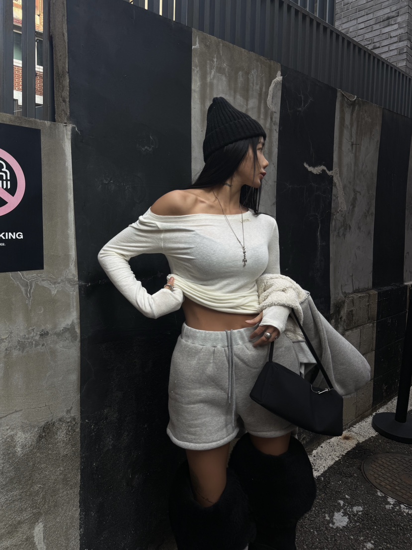 ABBEYLEE韓國代購㊣女士新品時尚25秋冬休閑職業人氣長袖T恤ABBEYLEE長袖T恤