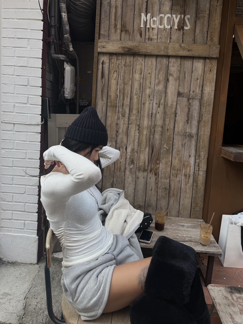 ABBEYLEE韓國代購㊣女士新品時尚25秋冬休閑職業人氣長袖T恤ABBEYLEE長袖T恤