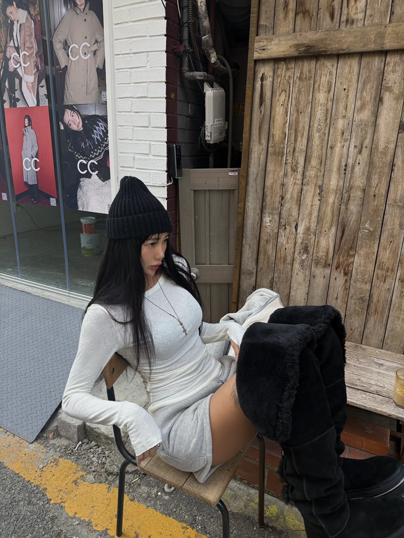 ABBEYLEE韓國代購㊣女士新品時尚25秋冬休閑職業人氣長袖T恤ABBEYLEE長袖T恤