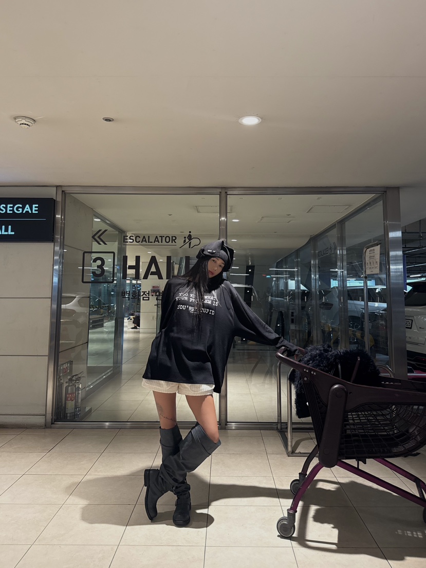 ABBEYLEE東大門㊣直郵女裝新品休閑職業人氣時尚25秋冬長袖T恤ABBEYLEE長袖T恤