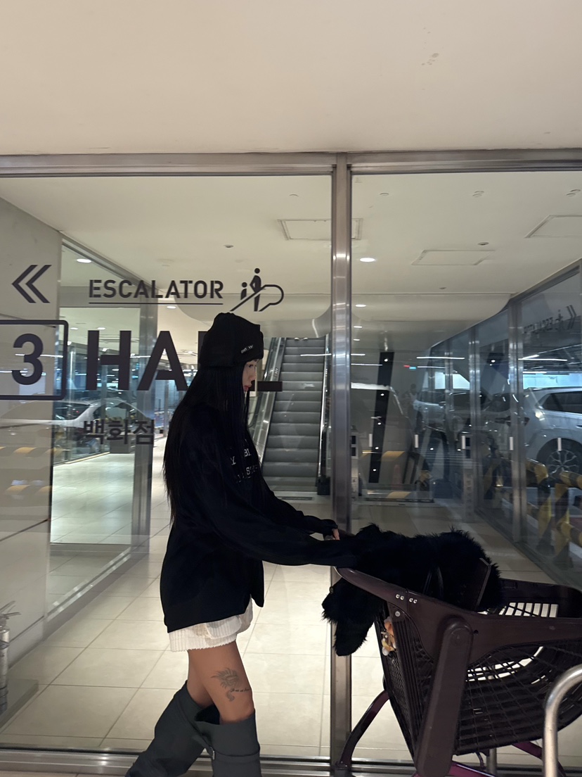 ABBEYLEE東大門㊣直郵女裝新品休閑職業人氣時尚25秋冬長袖T恤ABBEYLEE長袖T恤