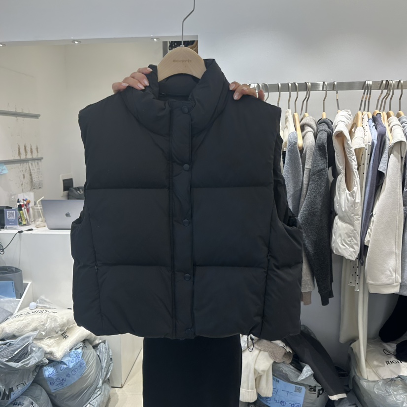 RICH SISTER韓國代購㊣女裝新品熱賣25秋冬休閑時尚真品馬甲RICH SISTER馬甲圖色2