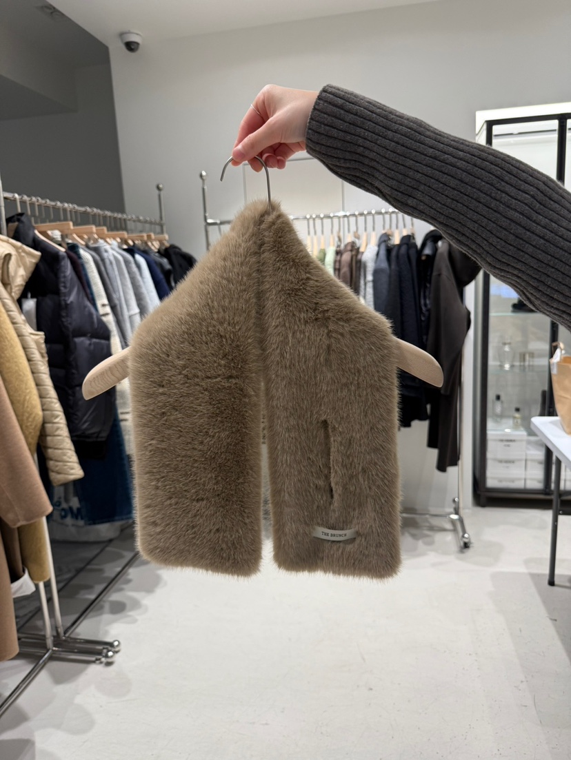 THE BRUNCH東大門㊣實拍女裝新款真品25秋冬圍巾披肩貂皮圍巾THE BRUNCH圍巾/披肩圖色1
