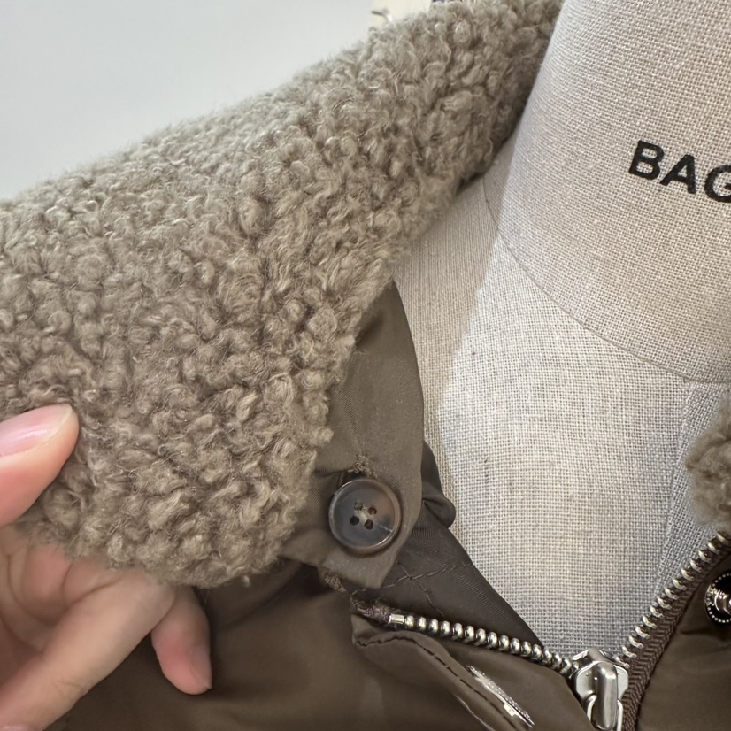 BAGUETTE-P東大門㊣直郵女士新款真品熱賣職業時尚短款棉服BAGUETTE-P短款棉服