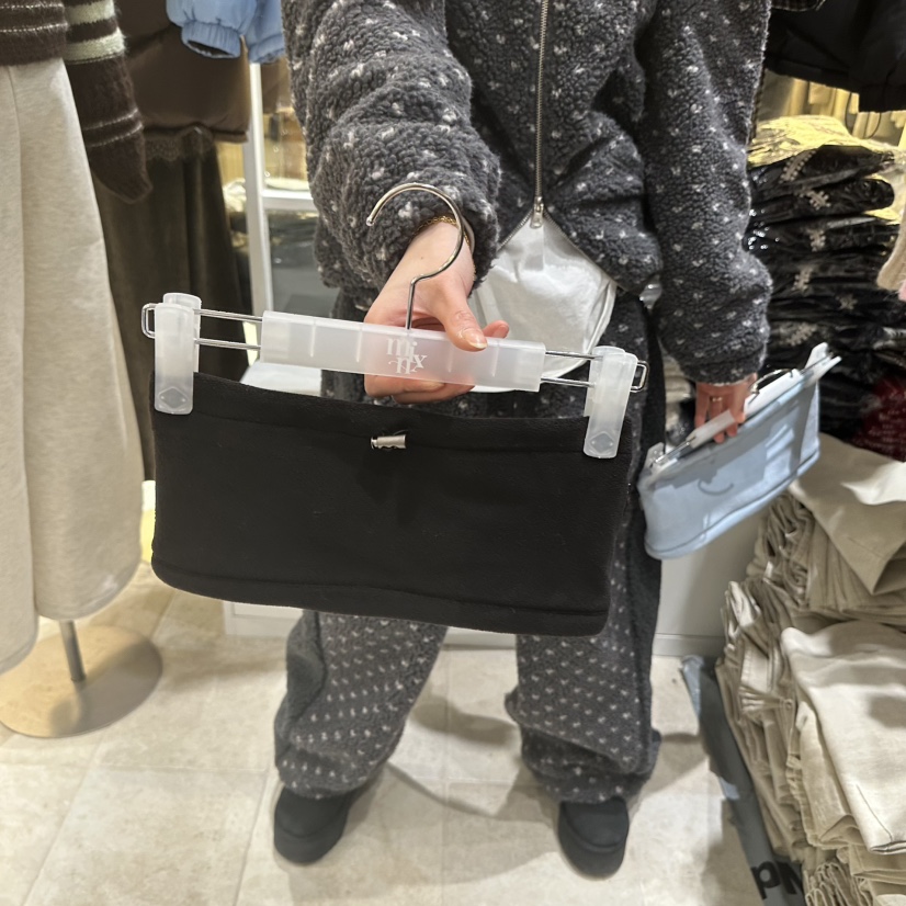 MIXXIN東大門㊣代購女士新品熱賣職業休閑推薦圍巾披肩抓絨MIXXIN圍巾/披肩圖色2