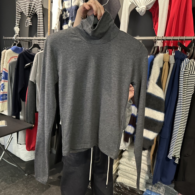 ELF-L東大門㊣直郵女裝新款25秋冬人氣推薦時尚真品長袖T恤PROJECT ELF/ELF-L長袖T恤圖色2墨色