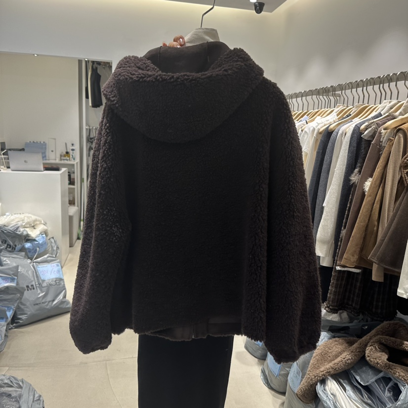 RICH SISTER韓國代購㊣女裝新款時尚推薦職業人氣夾克里外穿RICH SISTER夾克