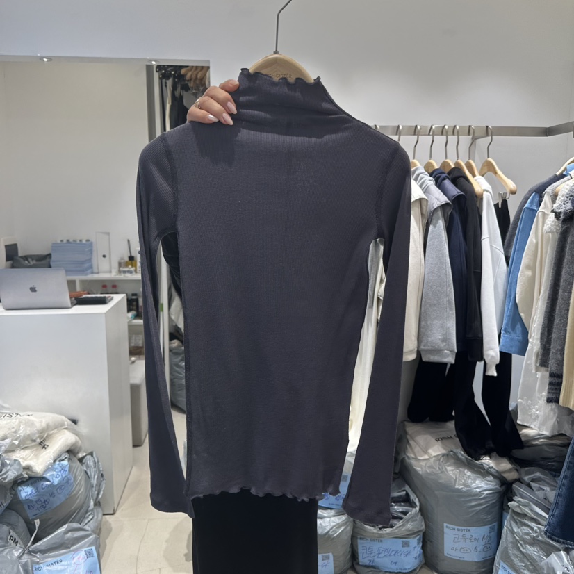 RICH SISTER韓國代購㊣女士新款時尚人氣休閑推薦熱賣長袖T恤RICH SISTER長袖T恤圖色2