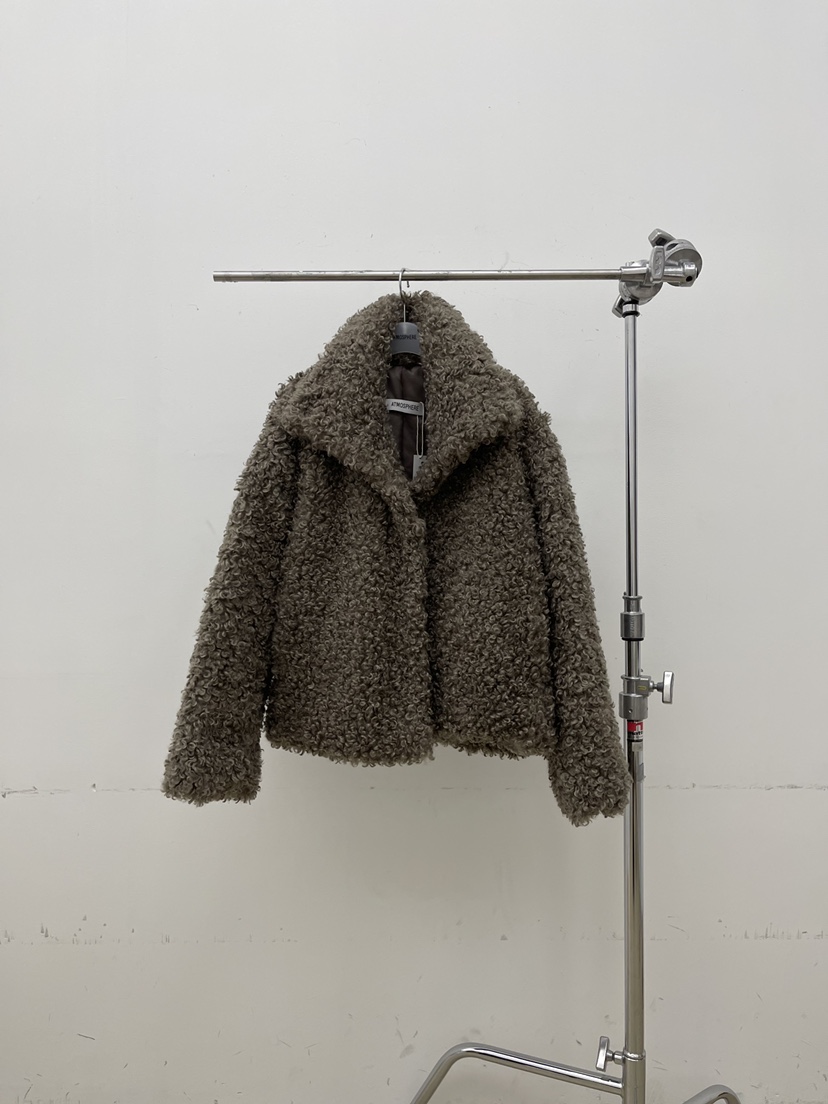 ATMOSPHERE東大門㊣代購女裝新款人氣職業熱賣25秋冬時尚夾克ATMOSPHERE/BLING夾克圖色2卡其