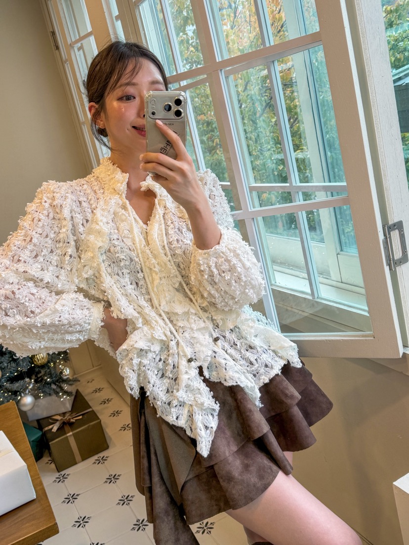 81 MARKET-L韓國直郵㊣女裝新款熱賣真品職業時尚襯衫蕾絲衫81 MARKET-L襯衫/蕾絲衫