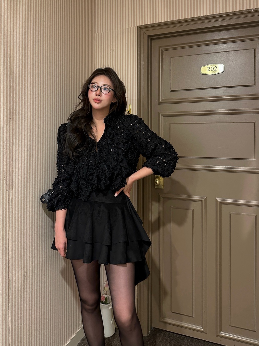 81 MARKET-L韓國直郵㊣女裝新款熱賣真品職業時尚襯衫蕾絲衫81 MARKET-L襯衫/蕾絲衫