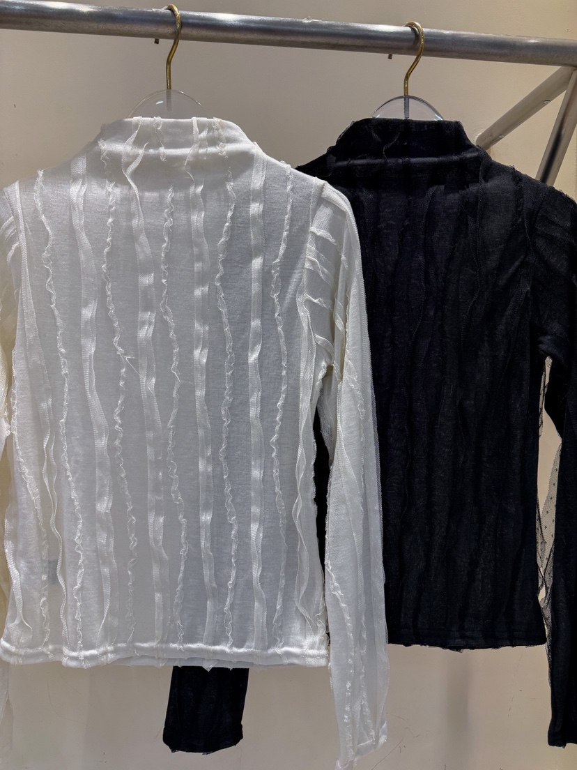 81 MARKET-L韓國代購㊣女裝新品職業人氣25秋冬真品長袖T恤81 MARKET-L長袖T恤