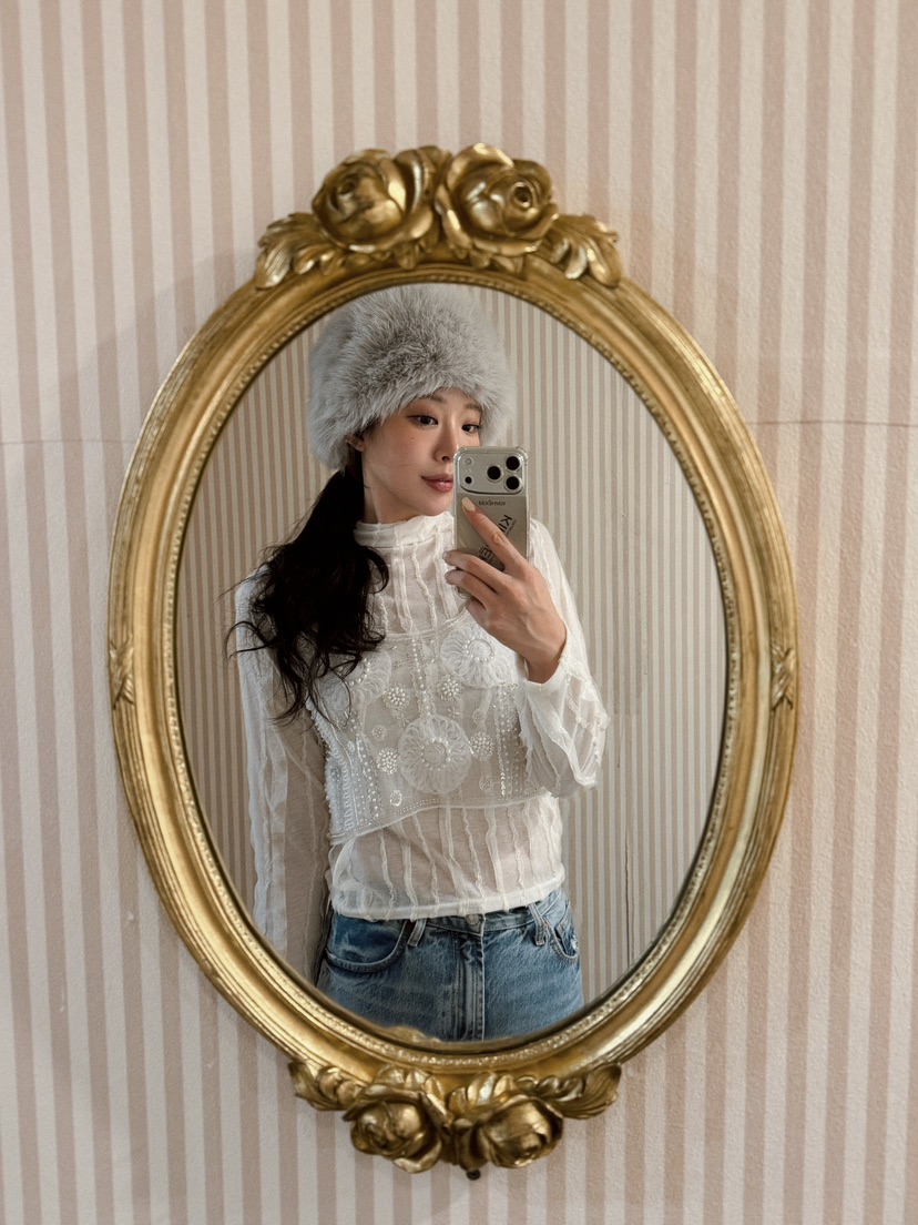 81 MARKET-L韓國代購㊣女裝新品職業人氣25秋冬真品長袖T恤81 MARKET-L長袖T恤