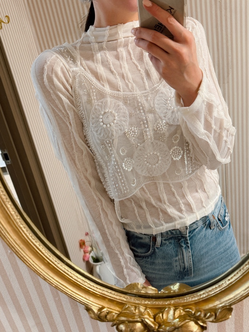 81 MARKET-L韓國代購㊣女裝新品職業人氣25秋冬真品長袖T恤81 MARKET-L長袖T恤