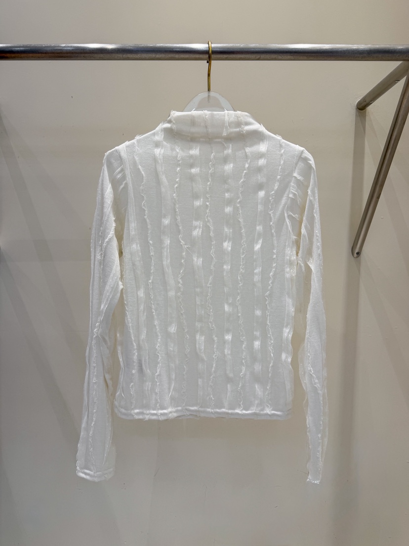 81 MARKET-L韓國代購㊣女裝新品職業人氣25秋冬真品長袖T恤81 MARKET-L長袖T恤圖色1