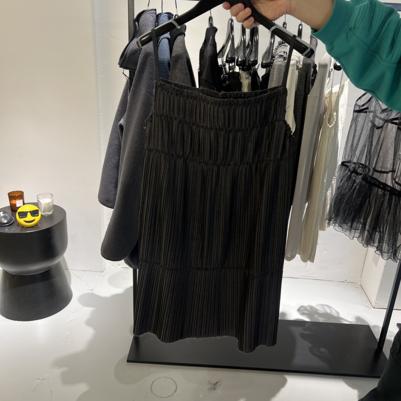 NEU ADULT韓國代購㊣女士新品人氣職業真品25秋冬熱賣連衣裙NEU ADULT連衣裙圖色2