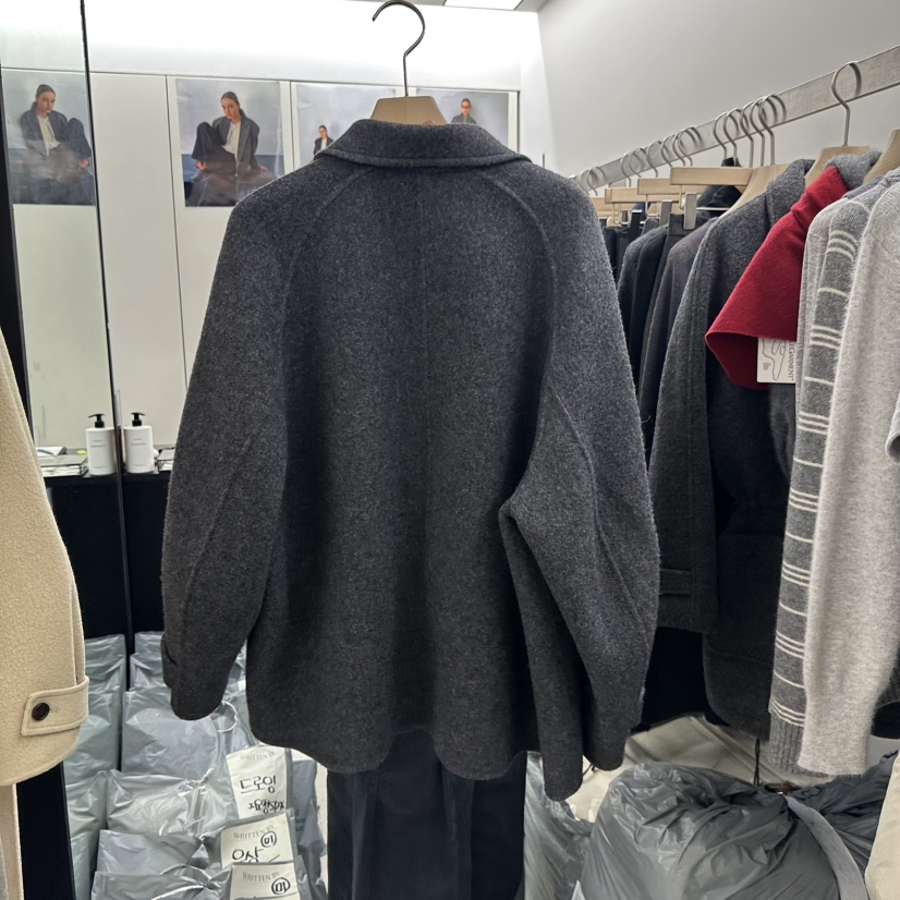 WRITTEN BY東大門㊣直郵女裝新品職業推薦休閑短款大衣手工WRITTEN BY短款大衣