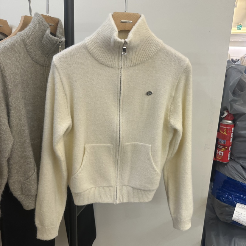 3 ANOTHER韓國直郵㊣女裝新款人氣推薦熱賣毛衣馬海毛拉鏈3 ANOTHER毛衣圖色2