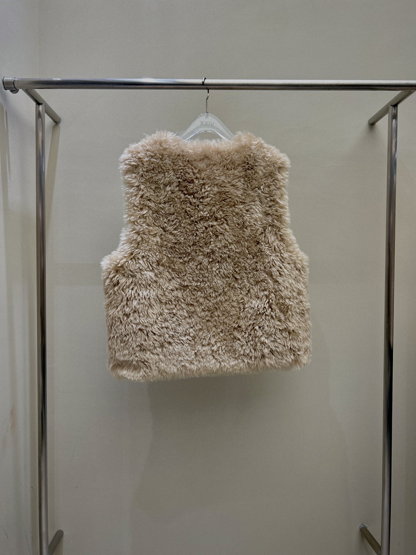 LATTE-P東大門㊣代購女裝新款推薦職業25秋冬時尚真品馬甲LATTE-P馬甲